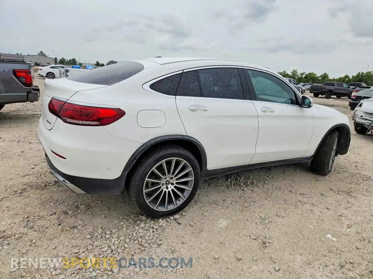 3 Фотография поврежденного автомобиля W1N0J8EB7MF915686 MERCEDES-BENZ GLC-CLASS 2021