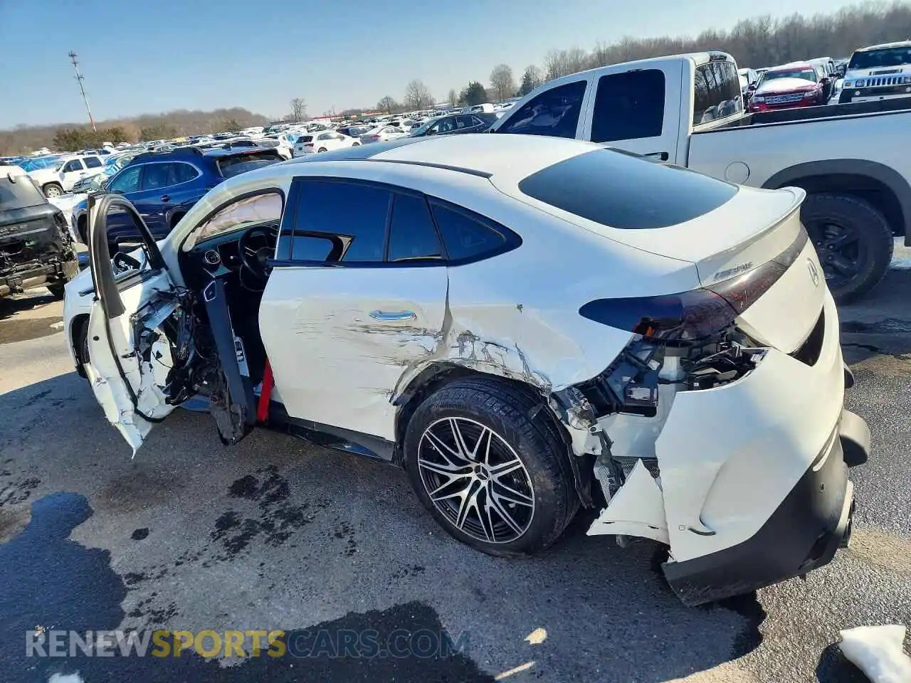 2 Photograph of a damaged car W1NKJ8HB2RF201041 MERCEDES-BENZ GLC-CLASS 2024