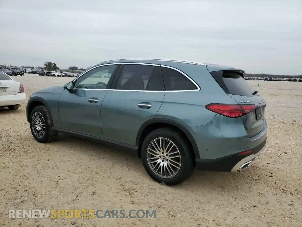 2 fotografías del automóvil dañado W1NKM4HB9SF294288 MERCEDES-BENZ GLC-CLASS 2025