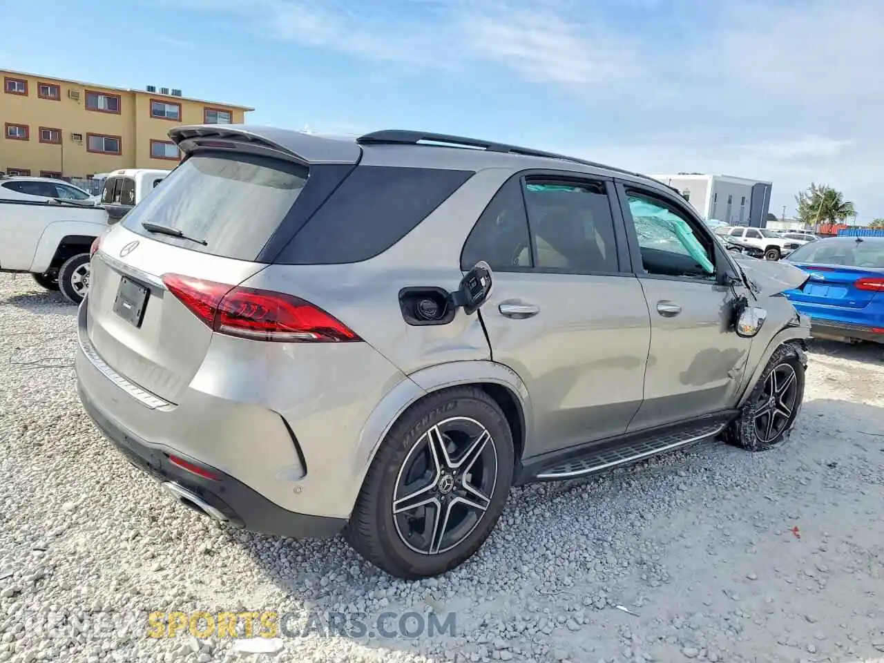3 Фотография поврежденного автомобиля 4JGFB4JB0MA474487 MERCEDES-BENZ GLE 2021