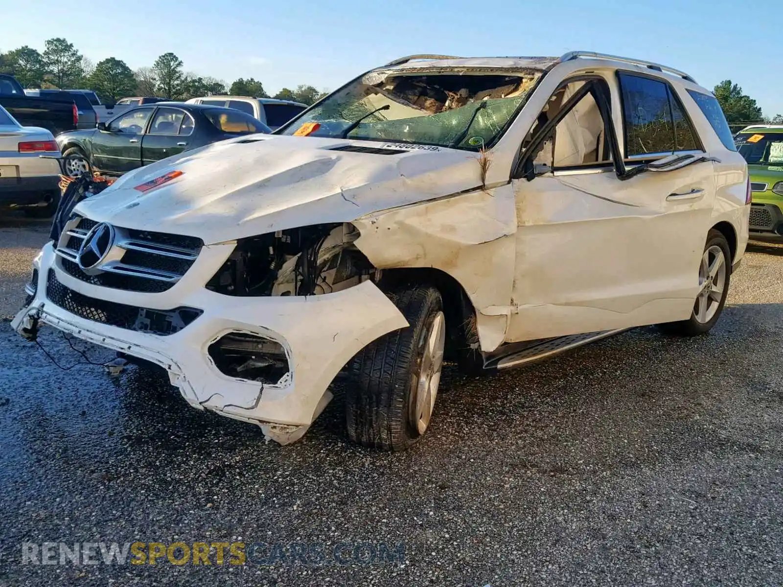 2 Фотография поврежденного автомобиля 4JGDA5JB3JB148818 MERCEDES-BENZ GLE 350 2018