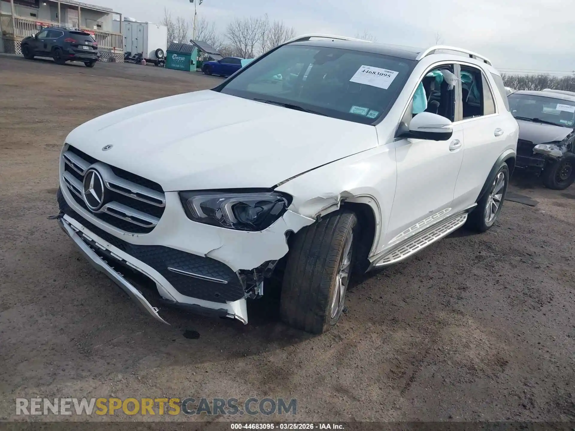 2 Photograph of a damaged car 4JGFB4KB5MA384539 MERCEDES-BENZ GLE 350 2021