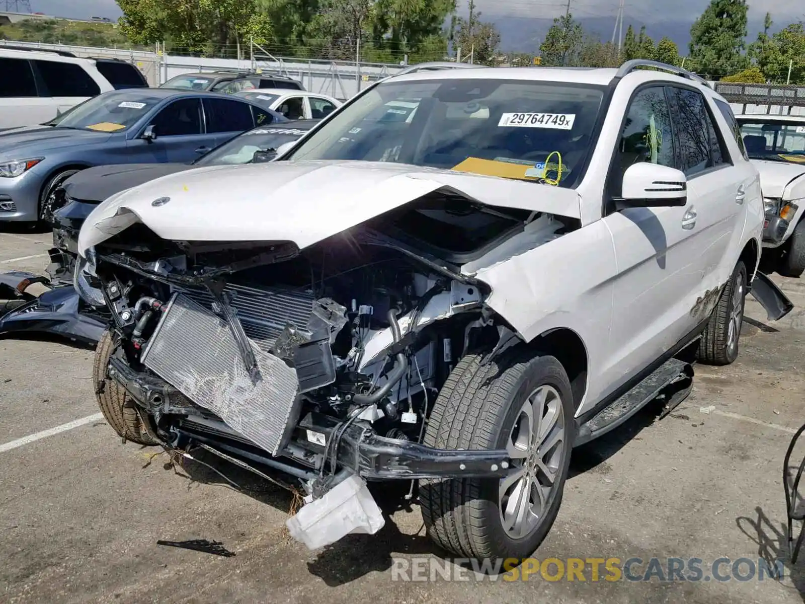 2 Фотография поврежденного автомобиля 4JGDA5GB7KB209290 MERCEDES-BENZ GLE 400 4M 2019