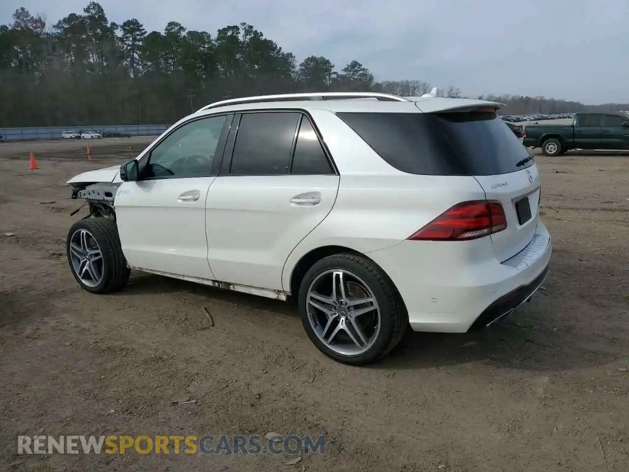 2 Photograph of a damaged car 4JGDA6EB7KB193360 MERCEDES-BENZ GLE-CLASS 2019