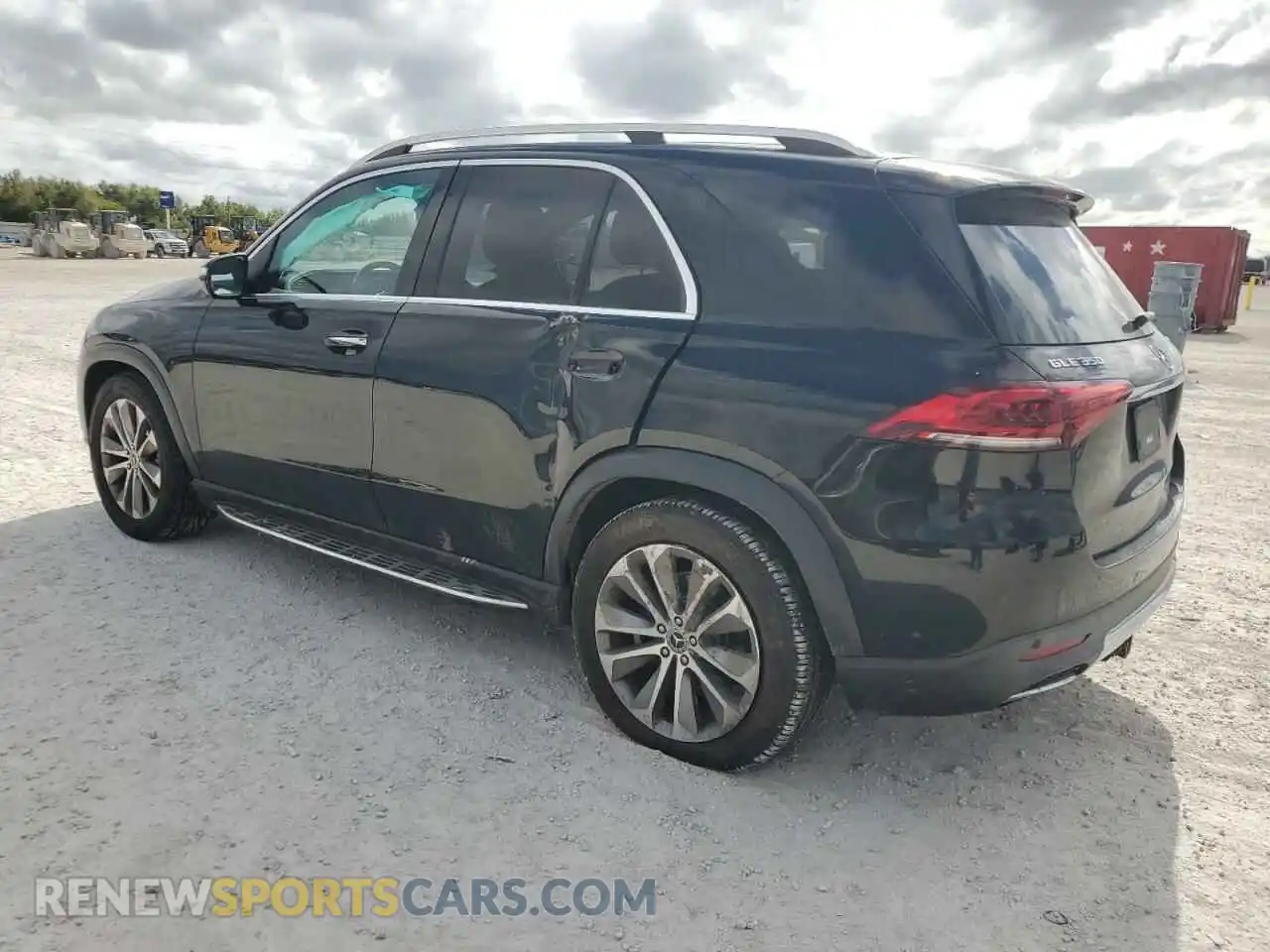 2 Photograph of a damaged car 4JGFB4KB8LA077932 MERCEDES-BENZ GLE-CLASS 2020