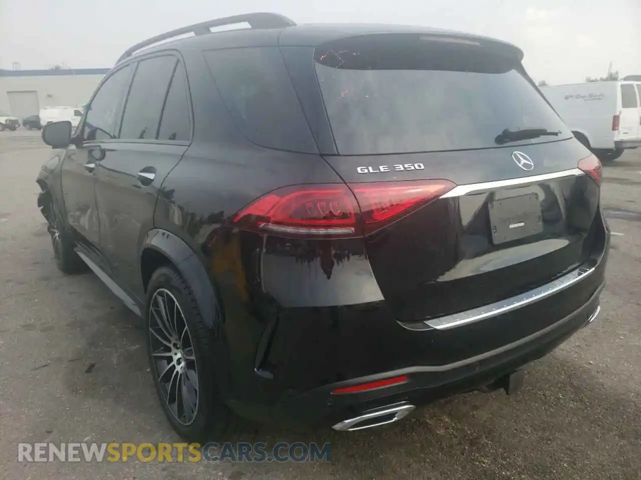 3 Photograph of a damaged car 4JGFB4JB2MA362094 MERCEDES-BENZ GLE-CLASS 2021