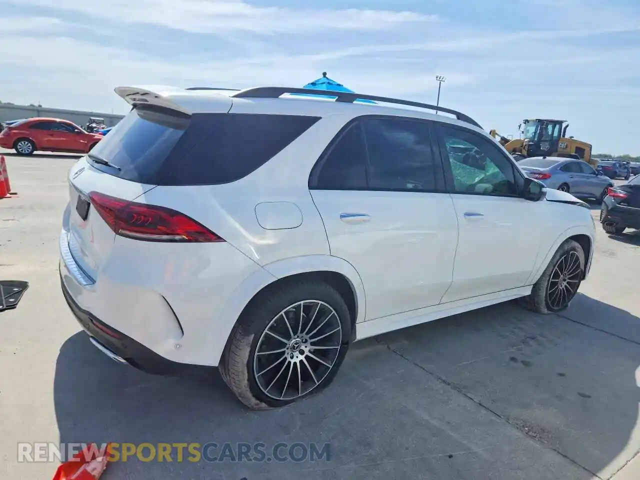 3 Photograph of a damaged car 4JGFB4JB3MA564989 MERCEDES-BENZ GLE-CLASS 2021