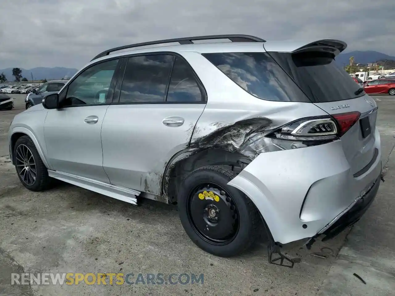 2 Photograph of a damaged car 4JGFB4JB5MA432767 MERCEDES-BENZ GLE-CLASS 2021