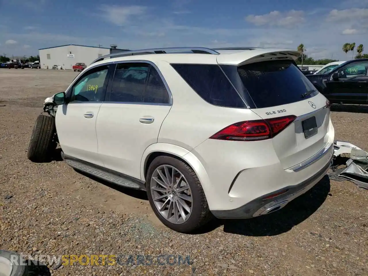 3 Photograph of a damaged car 4JGFB4JB6MA516144 MERCEDES-BENZ GLE-CLASS 2021
