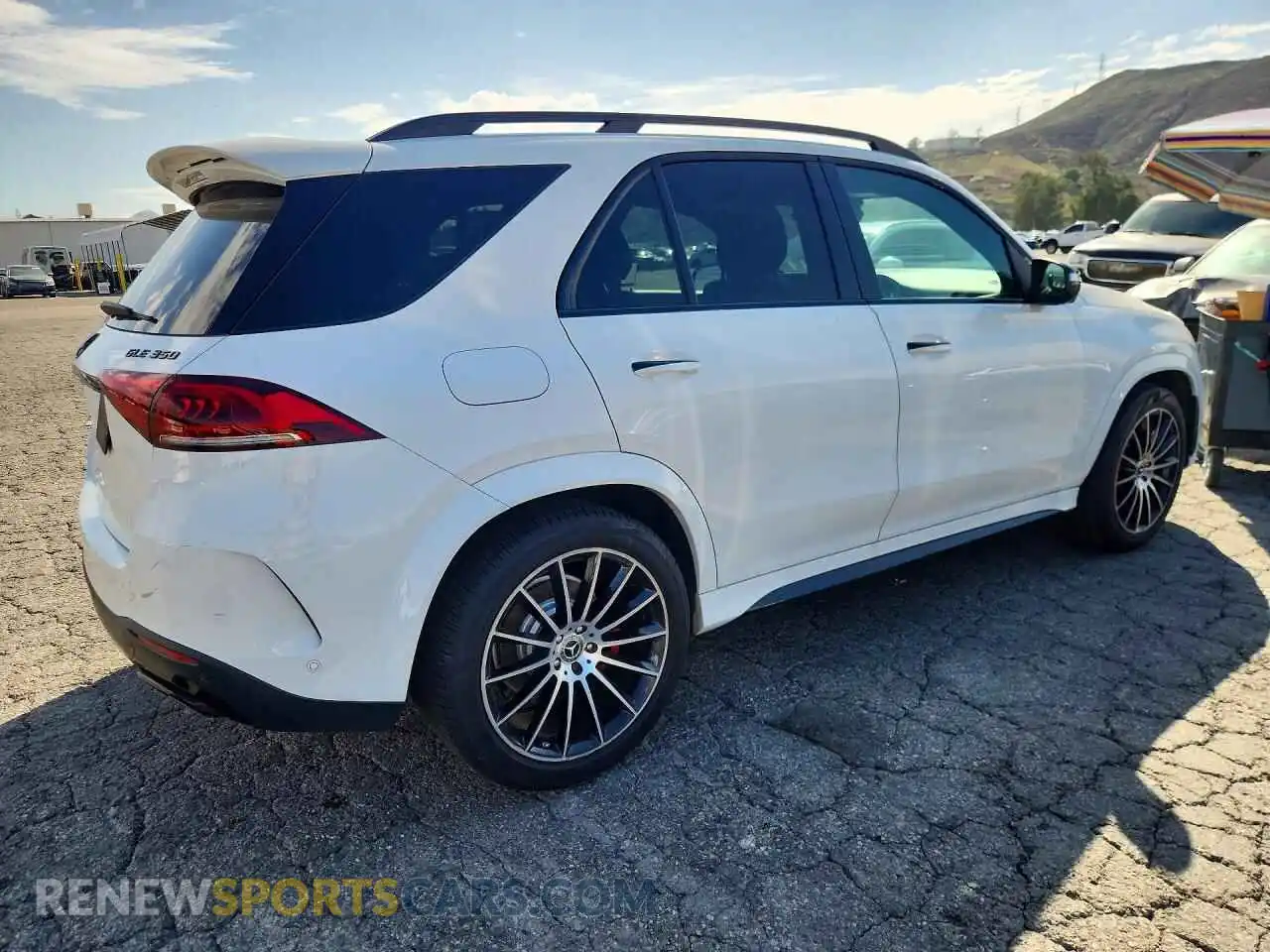 3 Photograph of a damaged car 4JGFB4JB8MA443844 MERCEDES-BENZ GLE-CLASS 2021