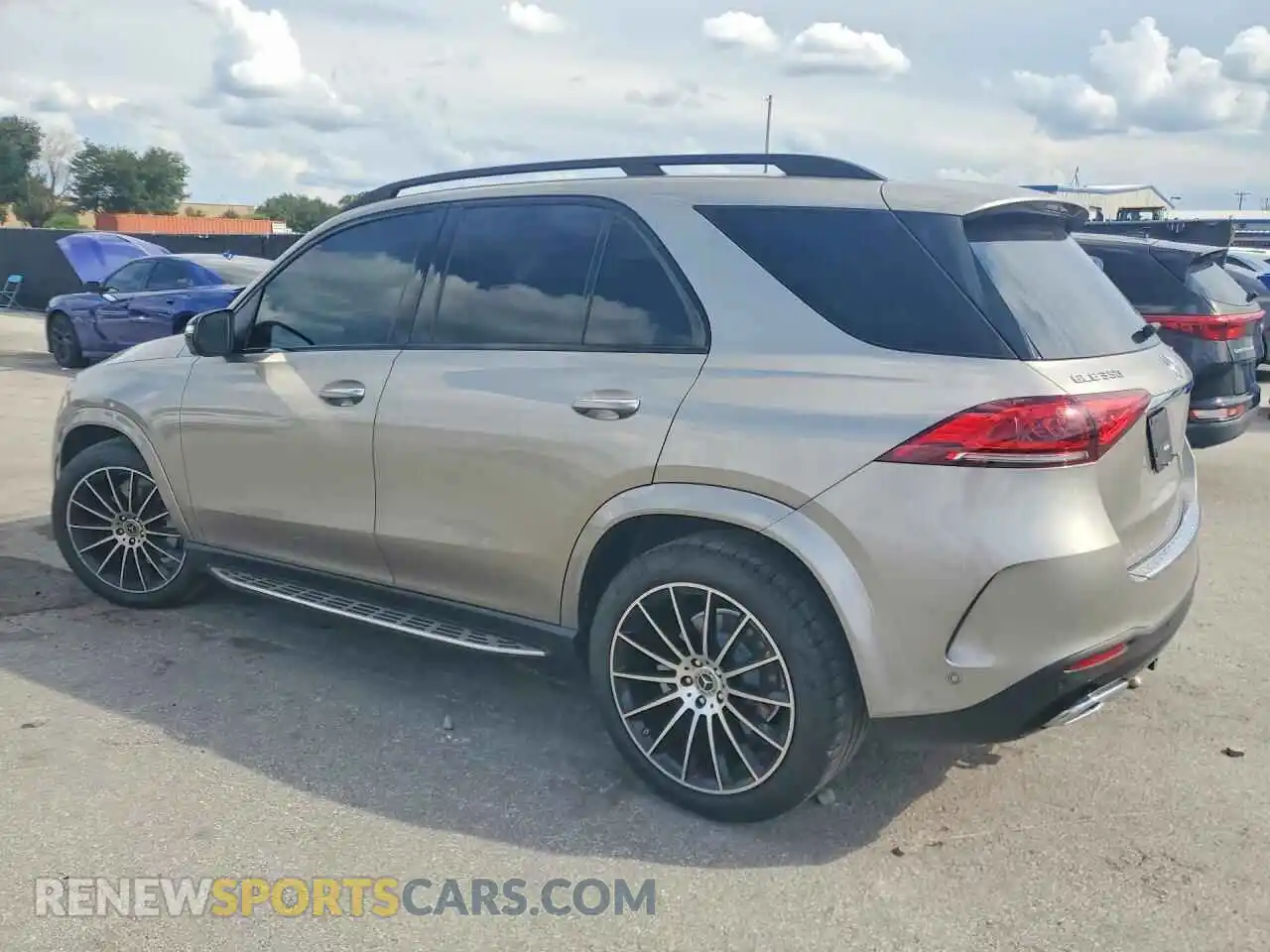 2 Photograph of a damaged car 4JGFB4KB0MA416619 MERCEDES-BENZ GLE-CLASS 2021