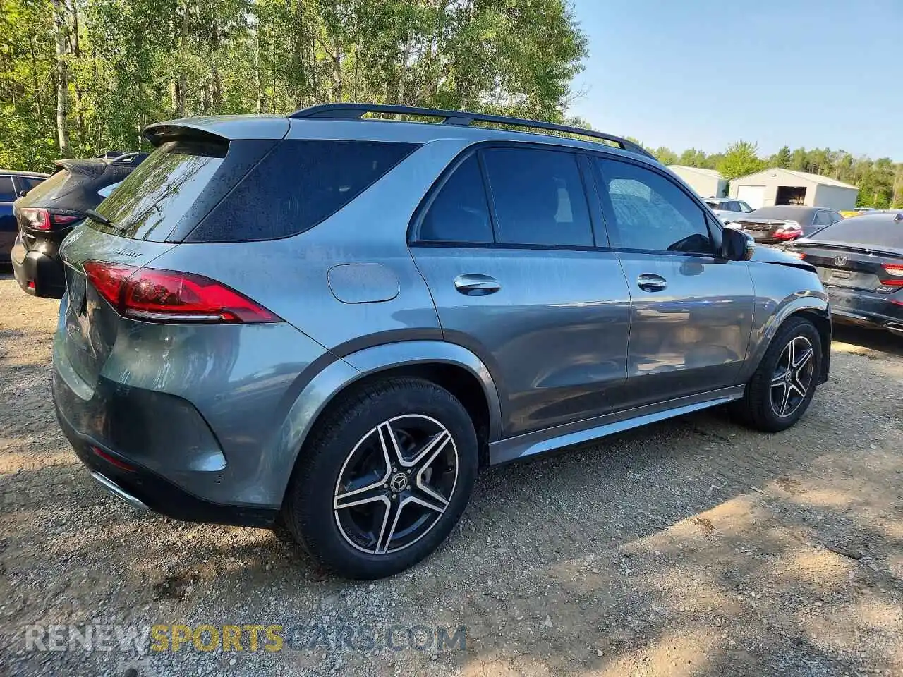 3 Photograph of a damaged car 4JGFB4KB3MA350874 MERCEDES-BENZ GLE-CLASS 2021