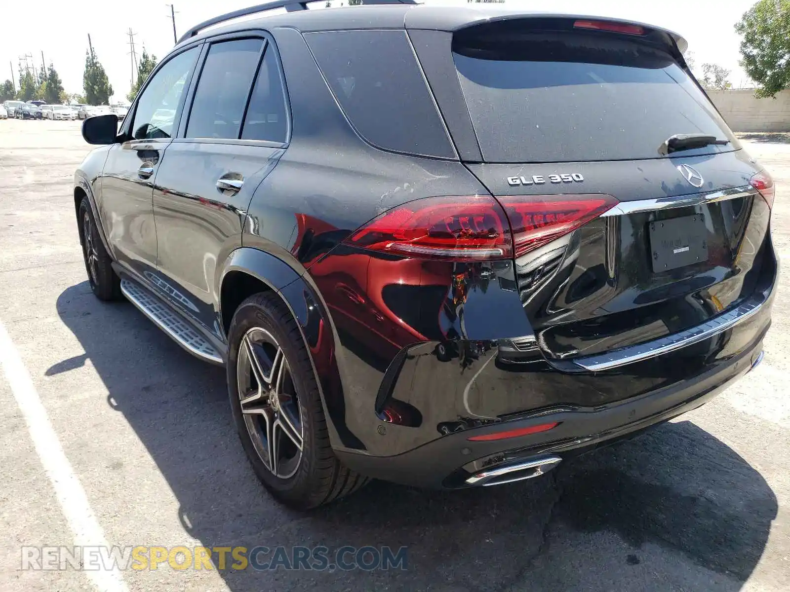 3 fotografías del automóvil dañado 4JGFB4KB3MA462591 MERCEDES-BENZ GLE-CLASS 2021