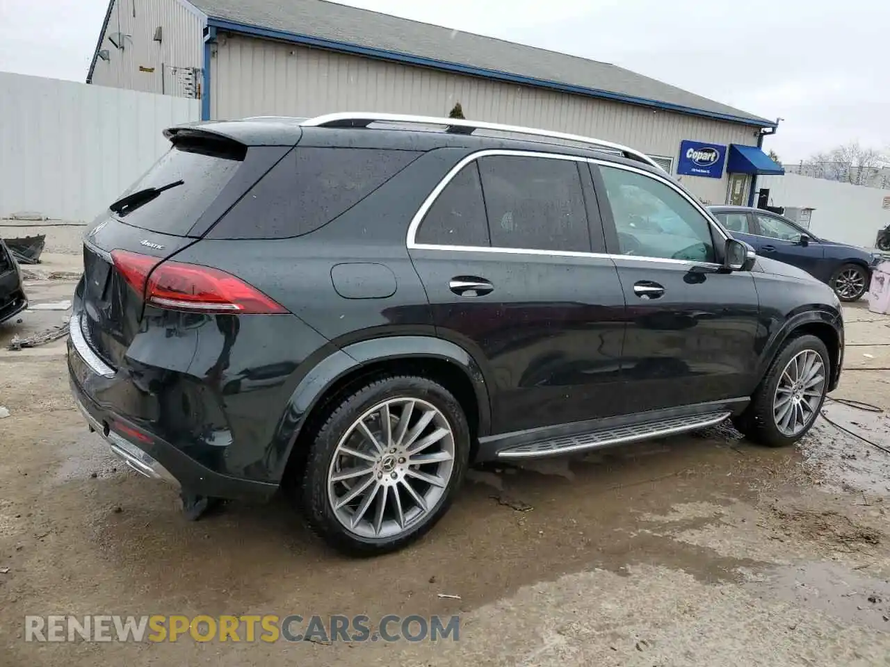 3 Photograph of a damaged car 4JGFB4KB3MA493677 MERCEDES-BENZ GLE-CLASS 2021