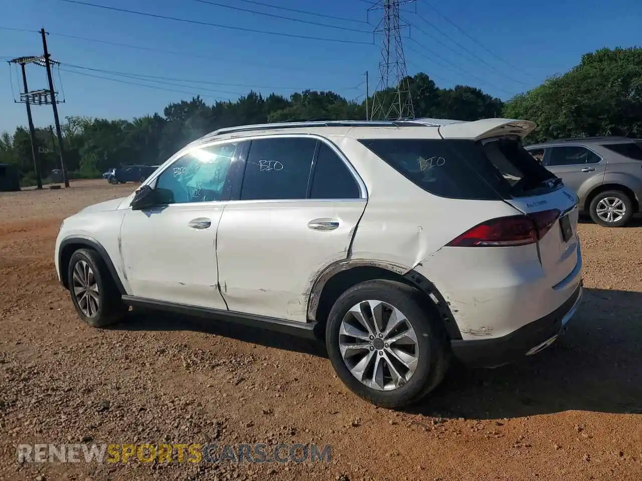 2 Photograph of a damaged car 4JGFB4KB4MA318824 MERCEDES-BENZ GLE-CLASS 2021