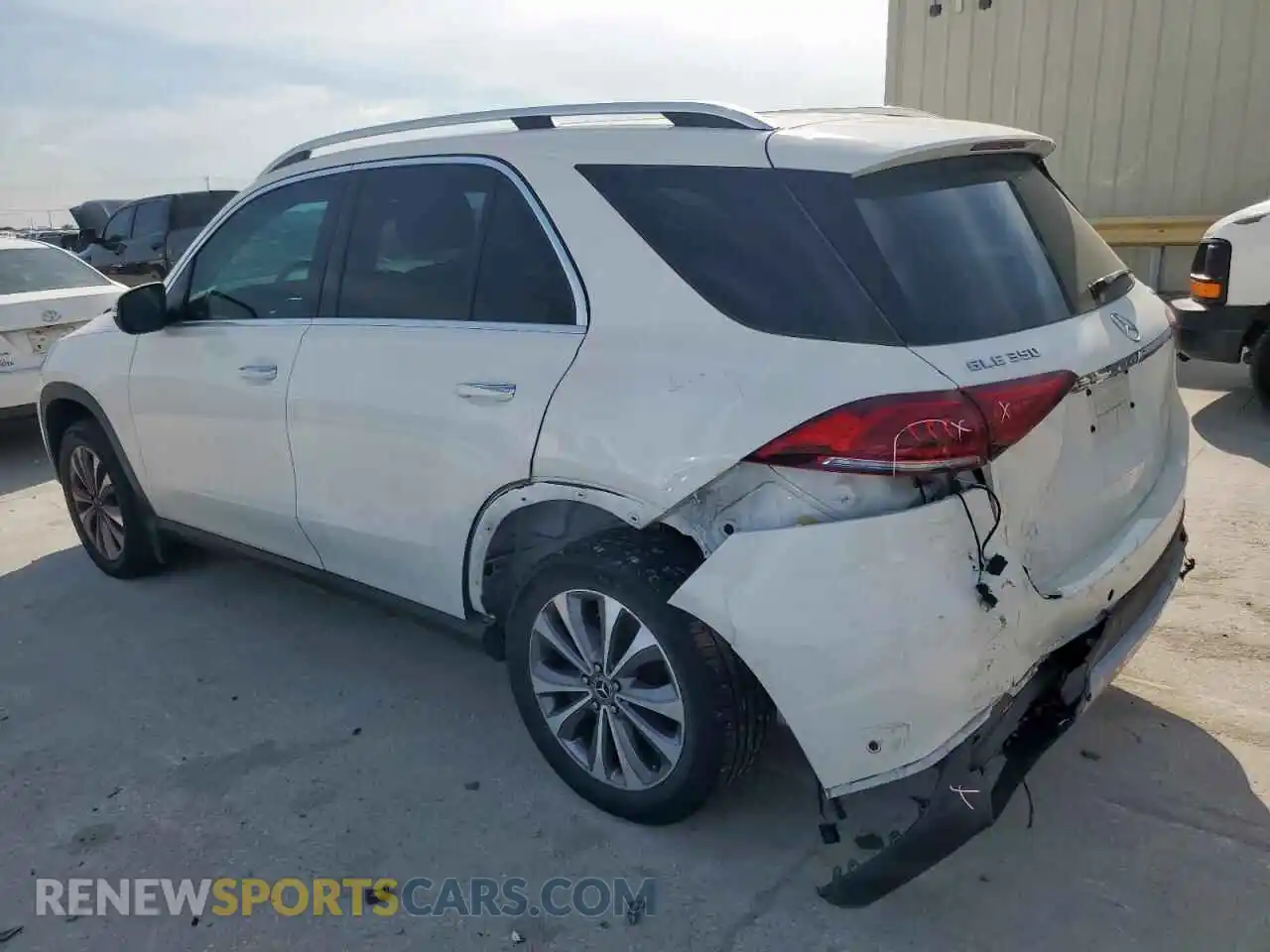 2 Photograph of a damaged car 4JGFB4KB4MA514536 MERCEDES-BENZ GLE-CLASS 2021