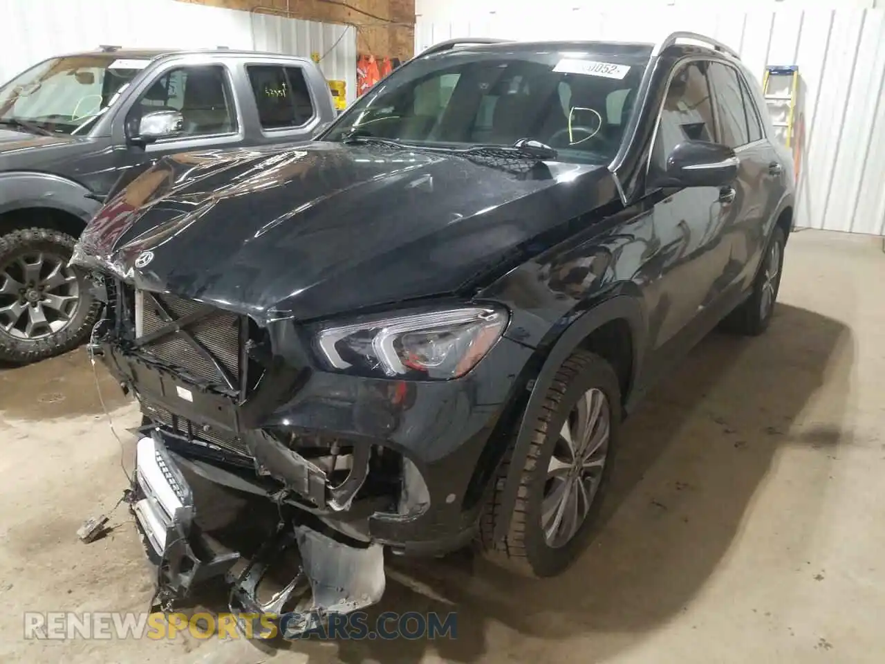 2 Photograph of a damaged car 4JGFB4KB4MA549674 MERCEDES-BENZ GLE-CLASS 2021