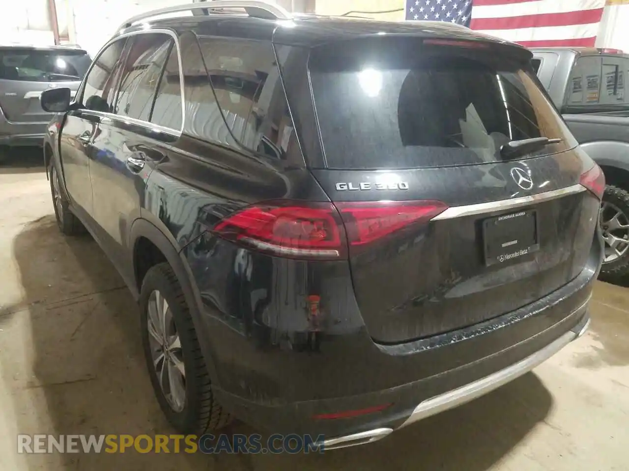 3 Photograph of a damaged car 4JGFB4KB4MA549674 MERCEDES-BENZ GLE-CLASS 2021