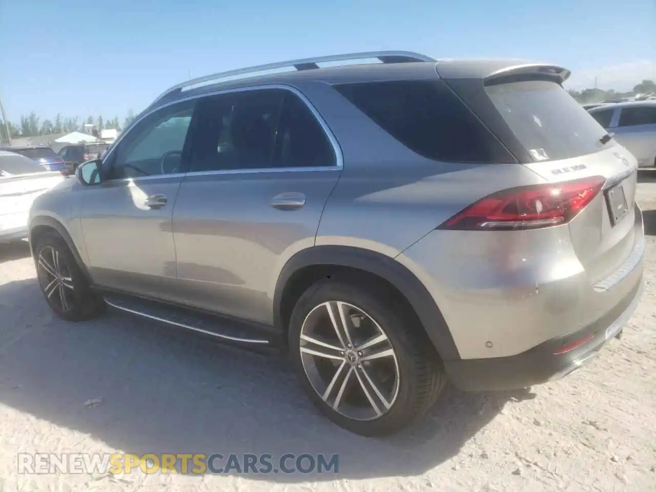 2 Photograph of a damaged car 4JGFB4KB4MA568743 MERCEDES-BENZ GLE-CLASS 2021