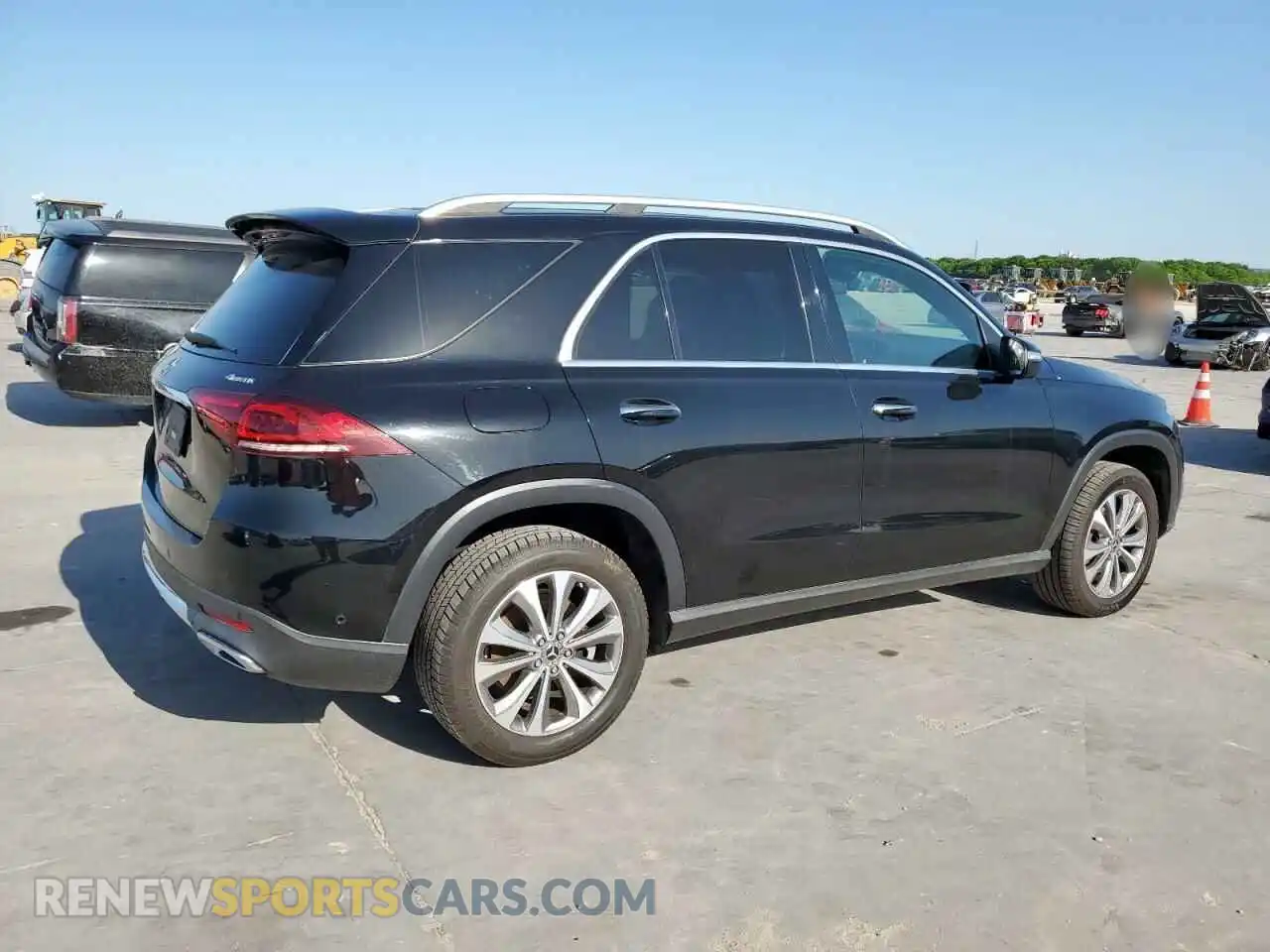 3 Photograph of a damaged car 4JGFB4KB5MA313874 MERCEDES-BENZ GLE-CLASS 2021
