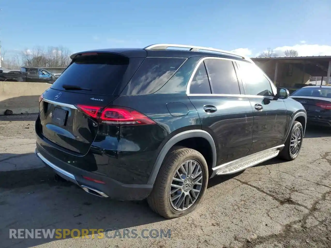 3 Photograph of a damaged car 4JGFB4KB5MA492997 MERCEDES-BENZ GLE-CLASS 2021
