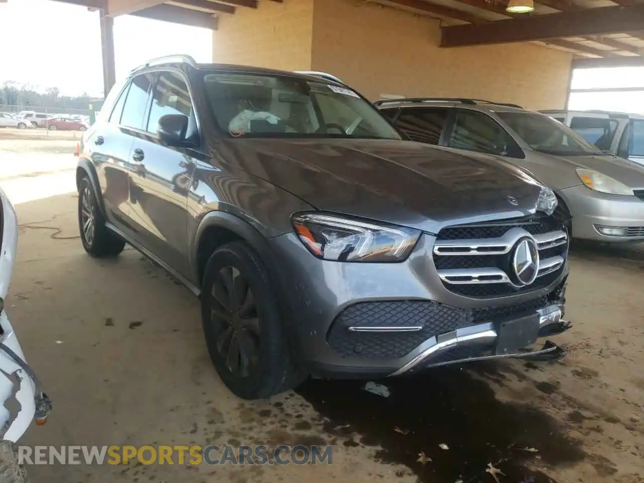 1 Photograph of a damaged car 4JGFB4KB6MA316802 MERCEDES-BENZ GLE-CLASS 2021