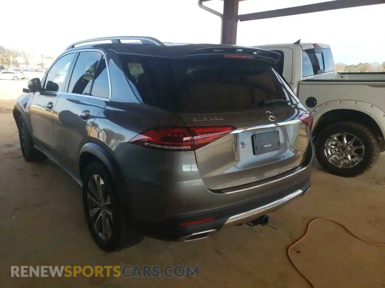 3 Photograph of a damaged car 4JGFB4KB6MA316802 MERCEDES-BENZ GLE-CLASS 2021