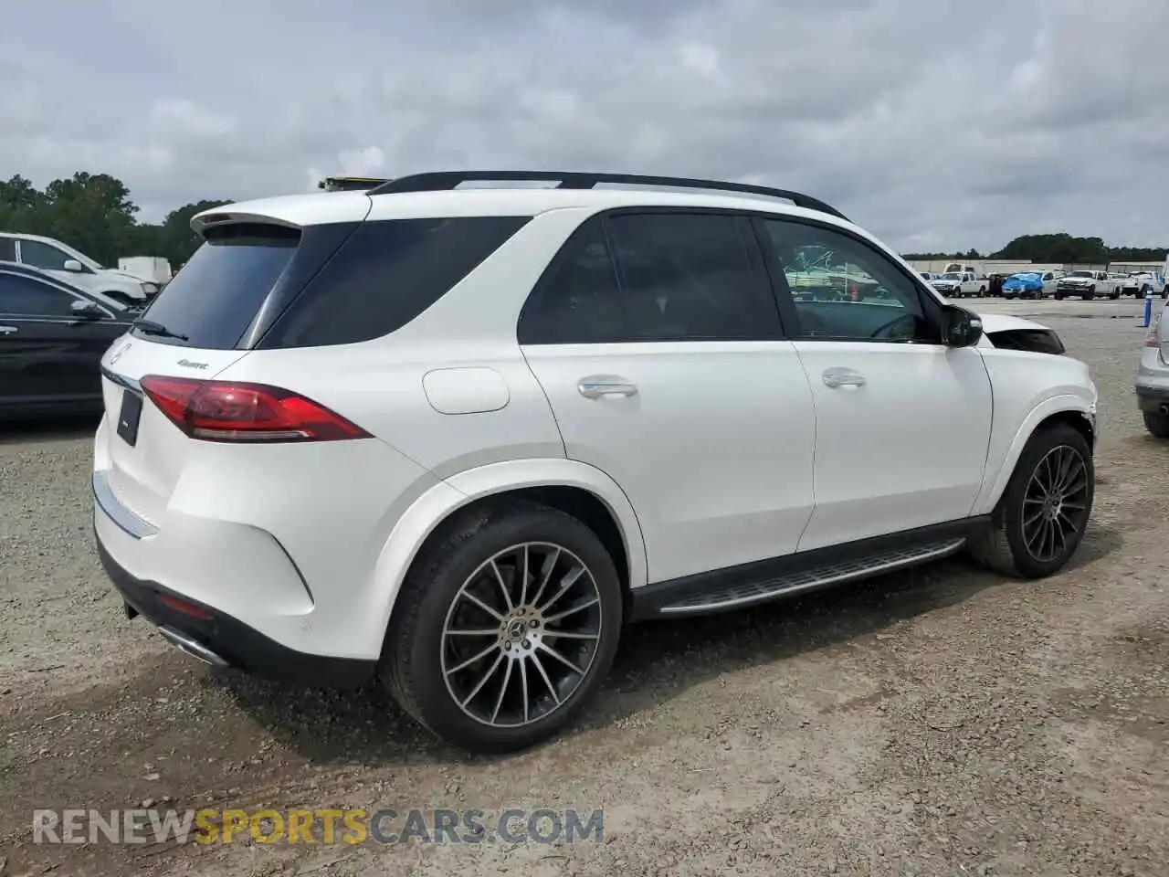 3 Photograph of a damaged car 4JGFB4KB7MA459676 MERCEDES-BENZ GLE-CLASS 2021