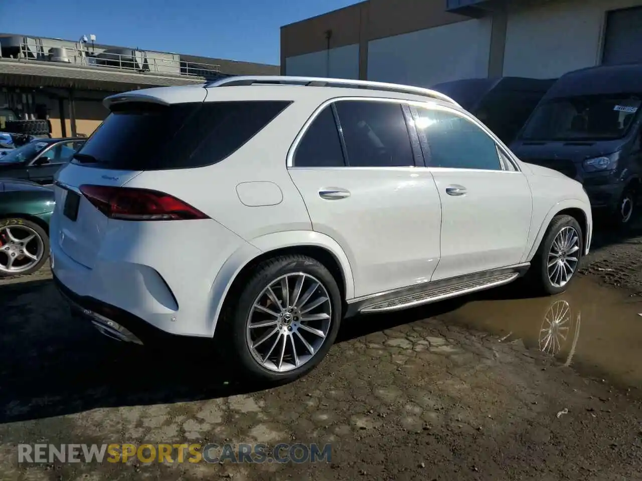 3 Photograph of a damaged car 4JGFB4KB8MA516760 MERCEDES-BENZ GLE-CLASS 2021
