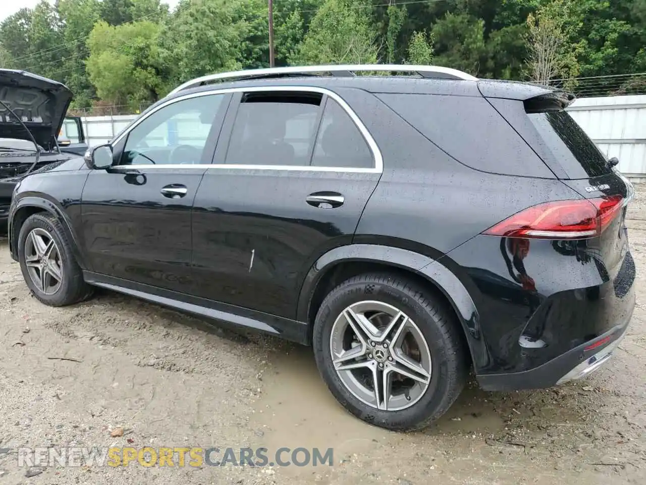 2 Photograph of a damaged car 4JGFB4KB8MA518279 MERCEDES-BENZ GLE-CLASS 2021