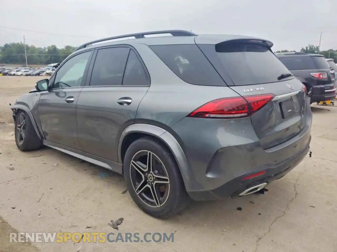 2 Photograph of a damaged car 4JGFB4KBXMA449305 MERCEDES-BENZ GLE-CLASS 2021