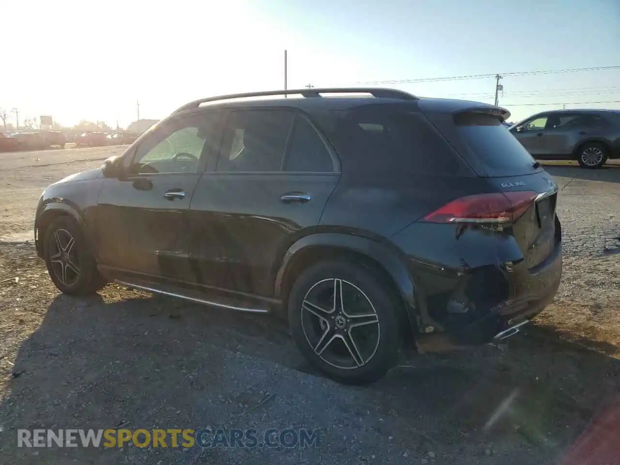 2 Photograph of a damaged car 4JGFB4KBXMA478304 MERCEDES-BENZ GLE-CLASS 2021