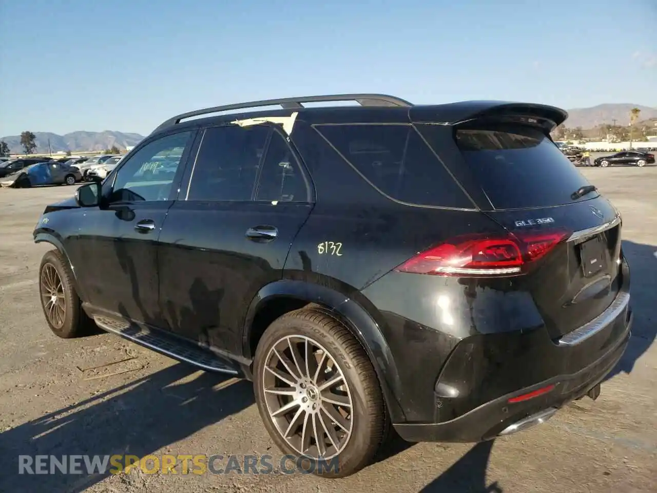 3 Photograph of a damaged car 4JGFB4KBXMA552238 MERCEDES-BENZ GLE-CLASS 2021