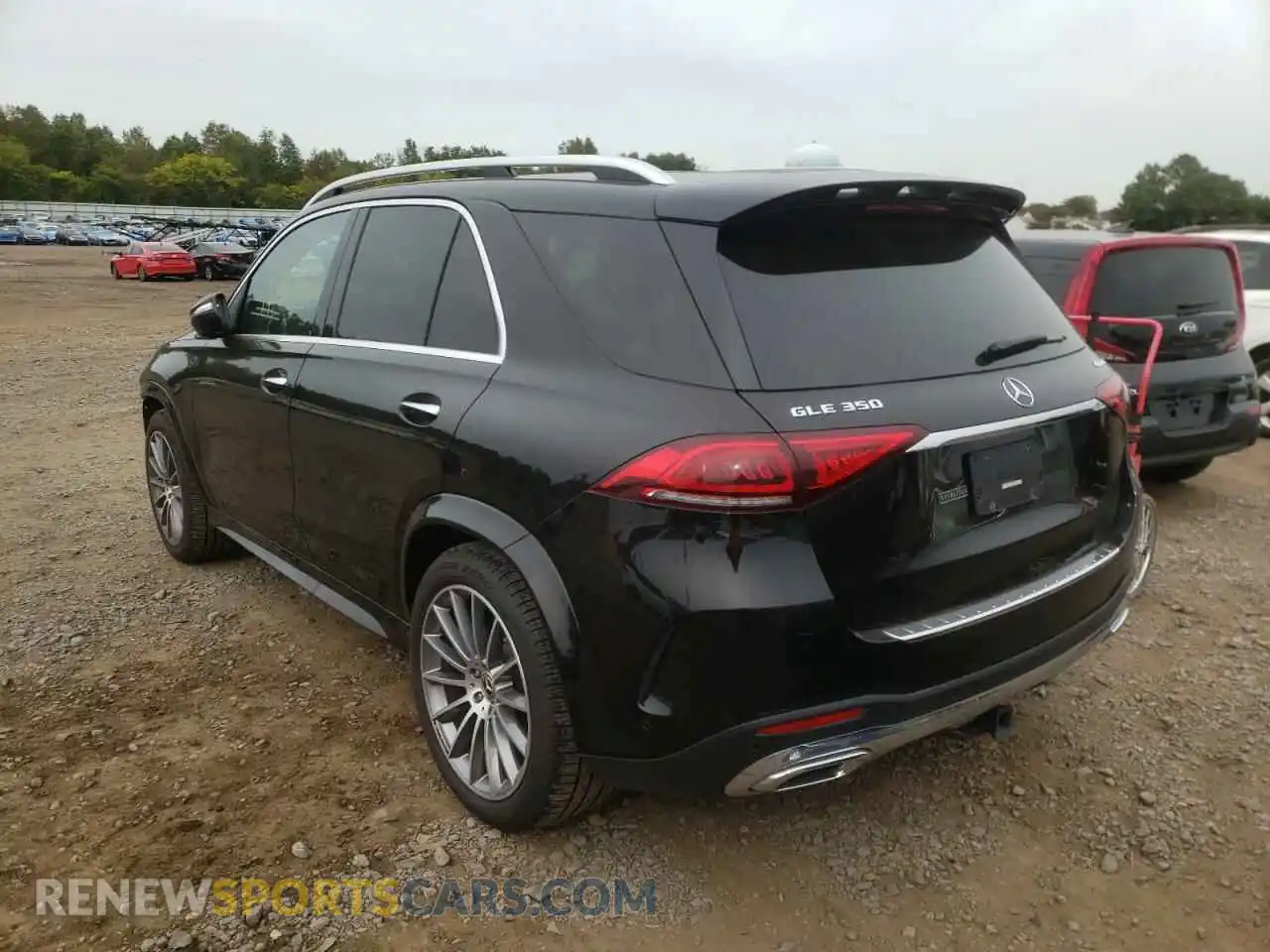 3 Photograph of a damaged car 4JGFB4KBXMA559870 MERCEDES-BENZ GLE-CLASS 2021
