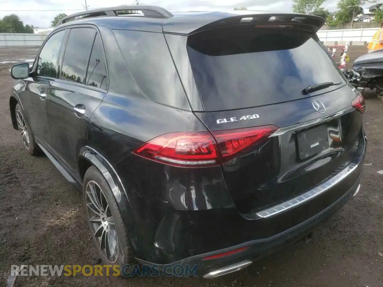 3 Photograph of a damaged car 4JGFB5KB0MA474977 MERCEDES-BENZ GLE-CLASS 2021
