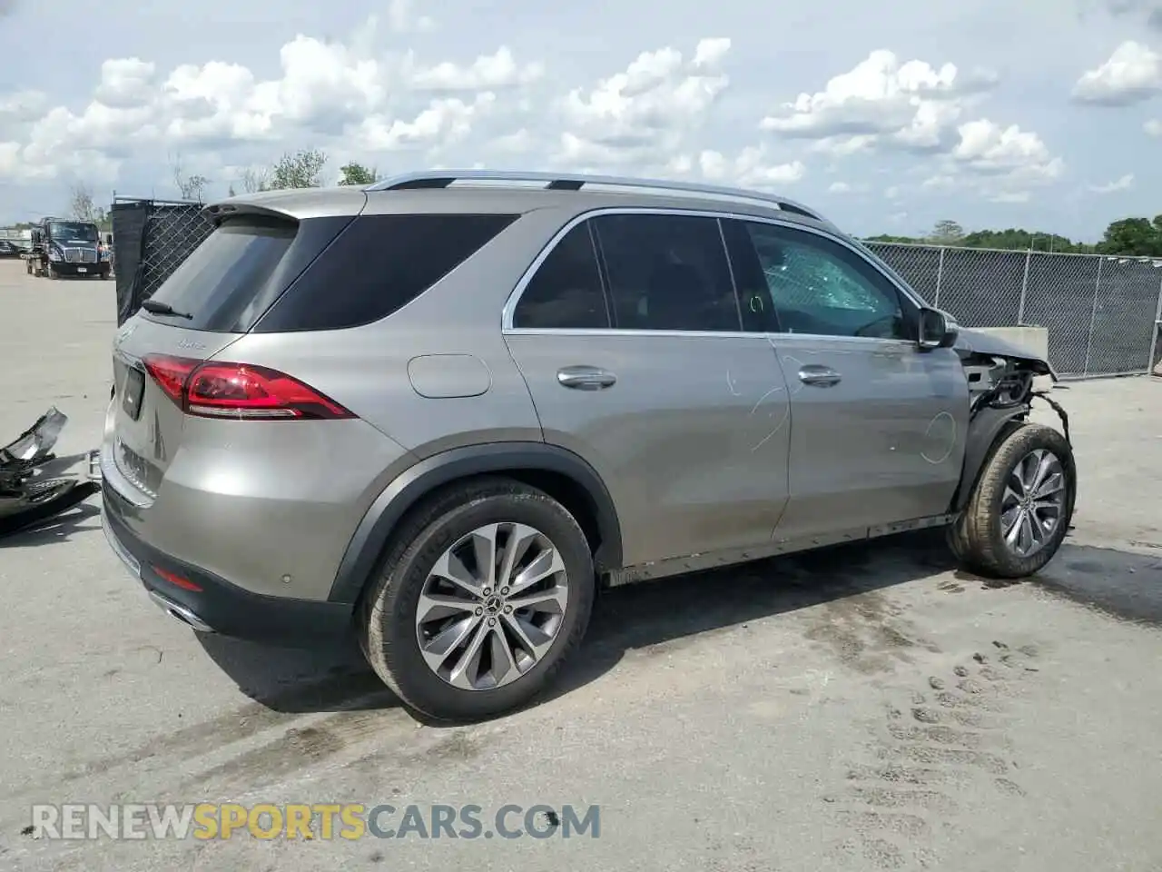 3 fotografías del automóvil dañado 4JGFB5KB0MA500736 MERCEDES-BENZ GLE-CLASS 2021