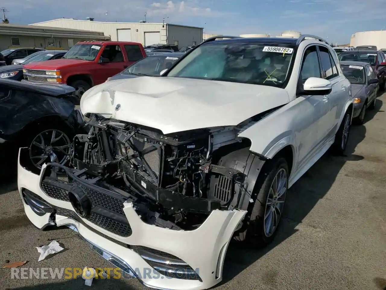 2 Photograph of a damaged car 4JGFB5KB1MA478259 MERCEDES-BENZ GLE-CLASS 2021
