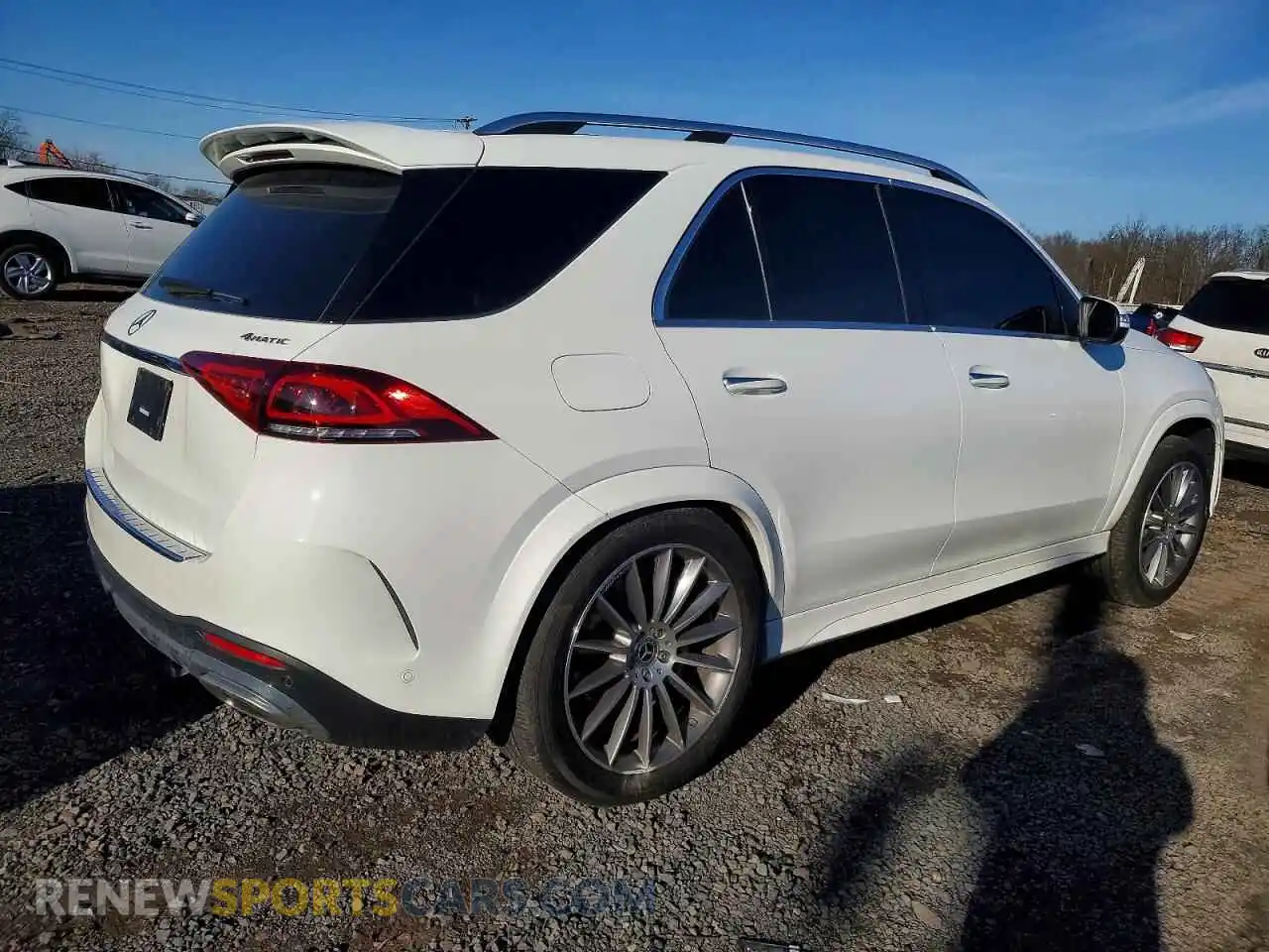 3 Photograph of a damaged car 4JGFB5KB3MA456778 MERCEDES-BENZ GLE-CLASS 2021