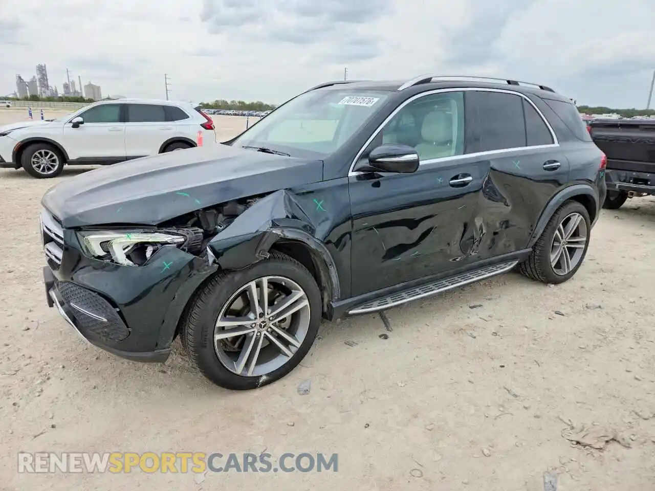 1 Photograph of a damaged car 4JGFB5KB4MA516146 MERCEDES-BENZ GLE-CLASS 2021