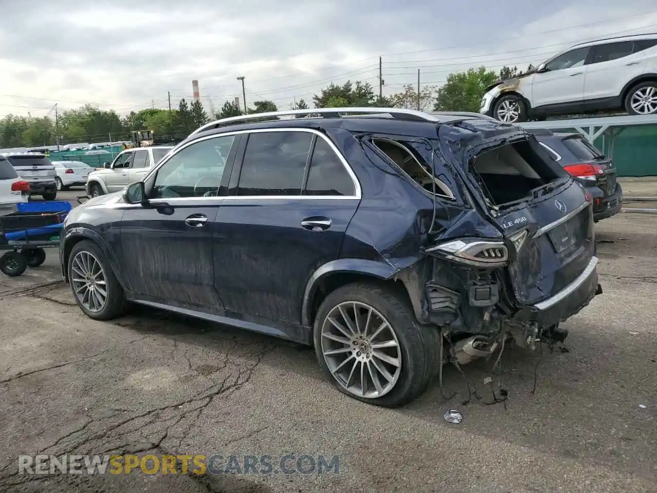 2 Photograph of a damaged car 4JGFB5KBXMA323998 MERCEDES-BENZ GLE-CLASS 2021