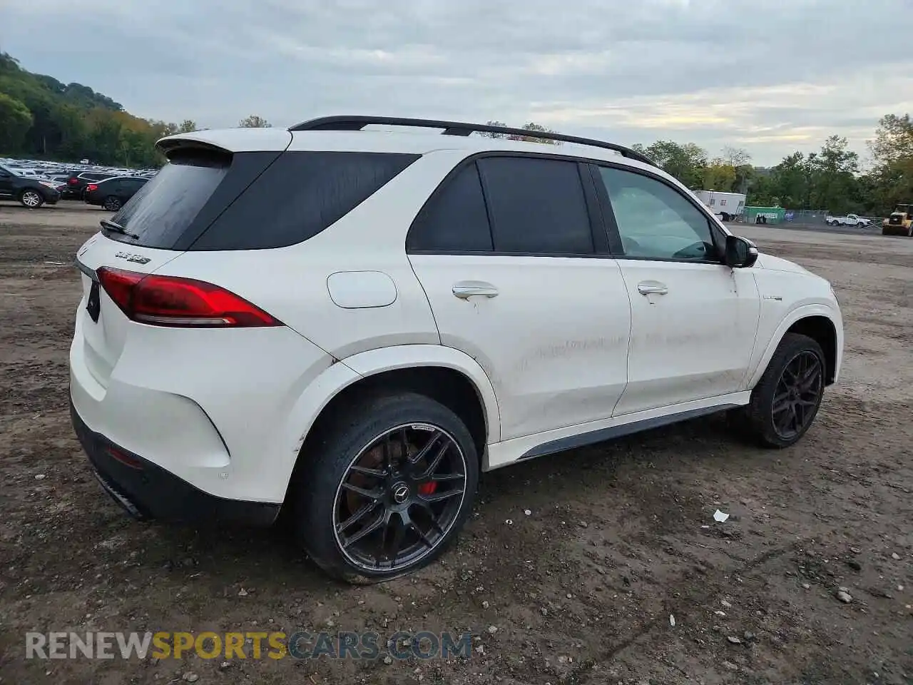 3 Photograph of a damaged car 4JGFB8KB4MA276551 MERCEDES-BENZ GLE-CLASS 2021