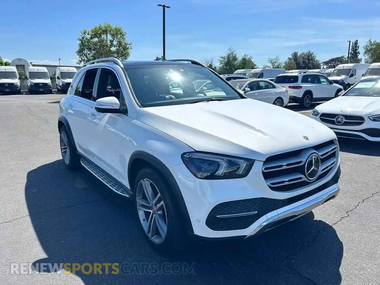 1 Photograph of a damaged car 4JGFB5KB7NA705889 MERCEDES-BENZ GLE-CLASS 2022