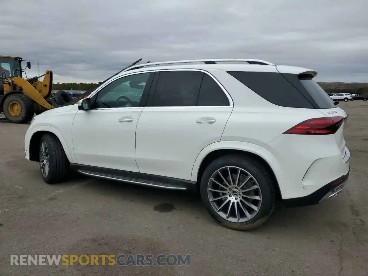 2 Photograph of a damaged car 4JGFB5KB0RB176477 MERCEDES-BENZ GLE-CLASS 2024
