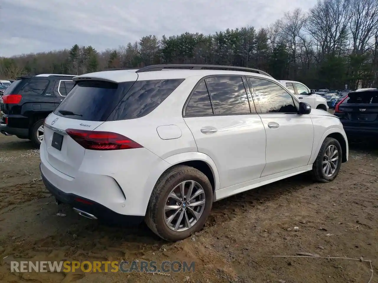 3 Photograph of a damaged car 4JGFB5KB8RB048875 MERCEDES-BENZ GLE-CLASS 2024