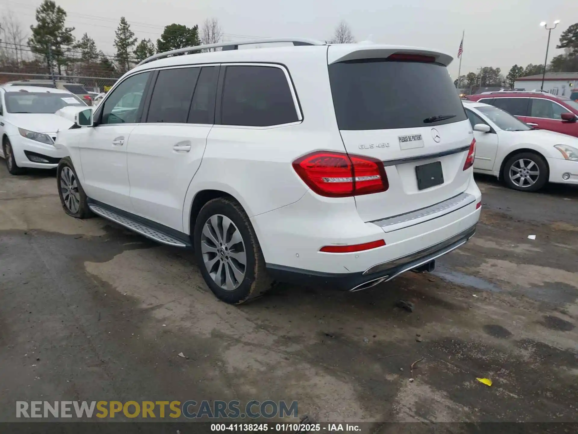 3 Photograph of a damaged car 4JGDF6EE3KB224678 MERCEDES-BENZ GLS 450 2019