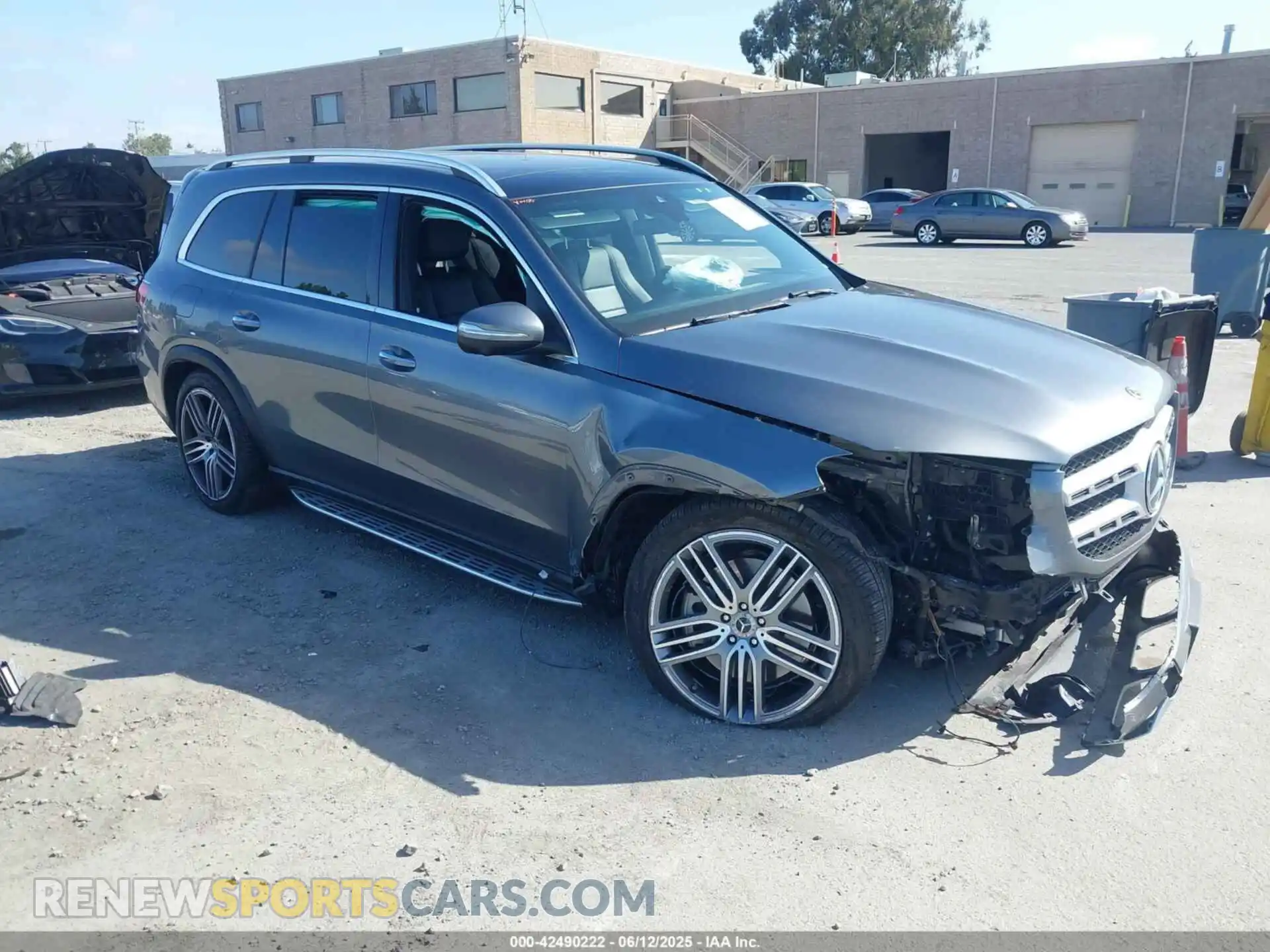1 Photograph of a damaged car 4JGFF5KE2LA255788 MERCEDES-BENZ GLS 450 2020