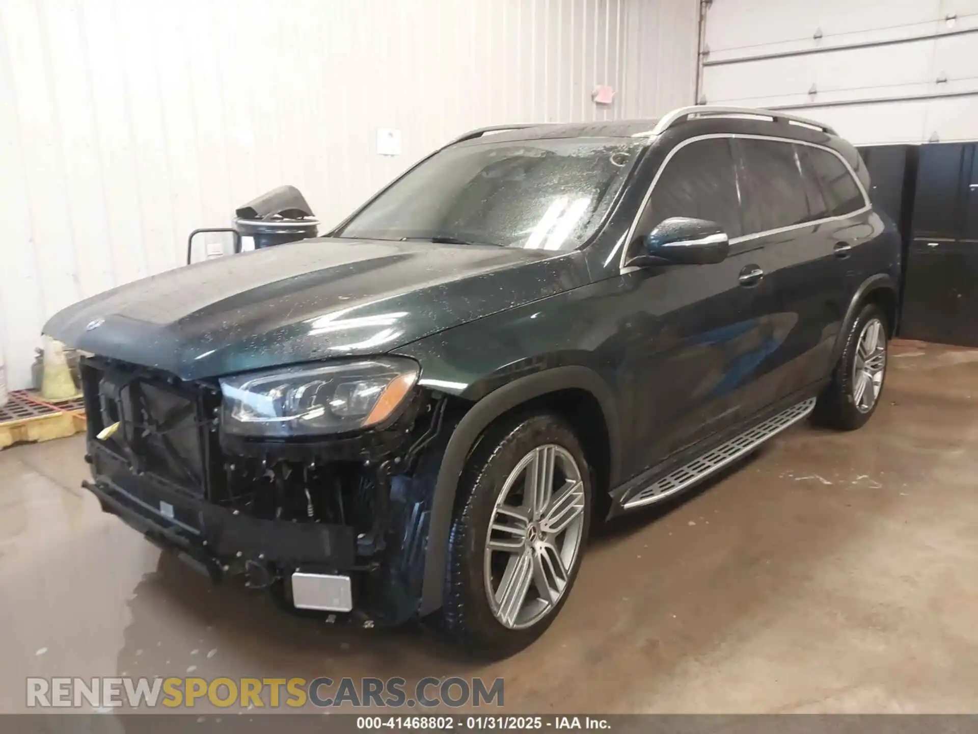 2 Photograph of a damaged car 4JGFF5KE6LA216623 MERCEDES-BENZ GLS 450 2020
