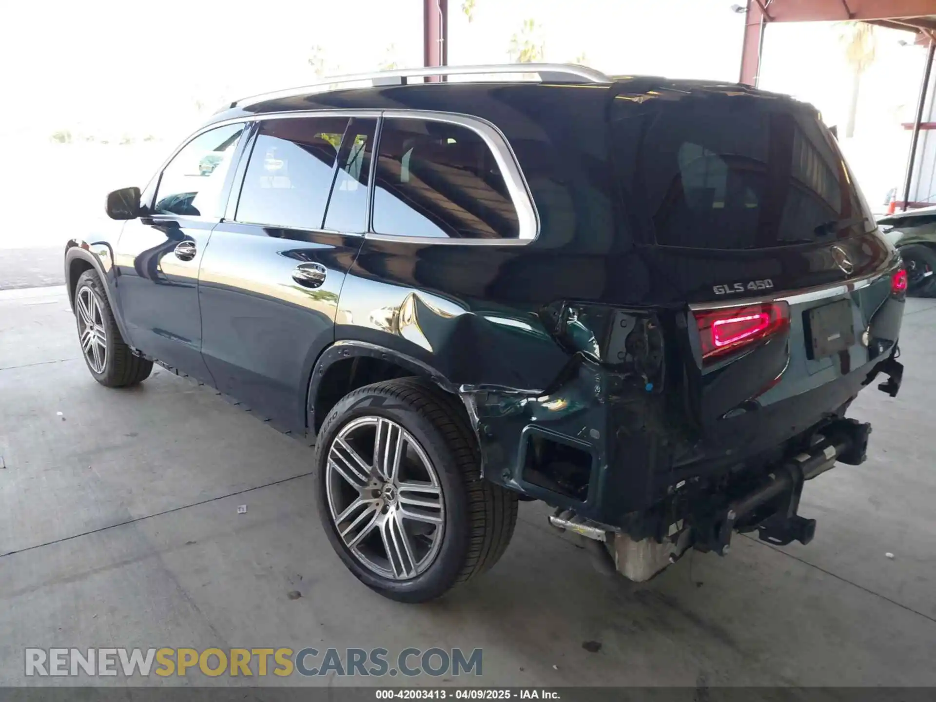 3 Photograph of a damaged car 4JGFF5KE5MA455372 MERCEDES-BENZ GLS 450 2021