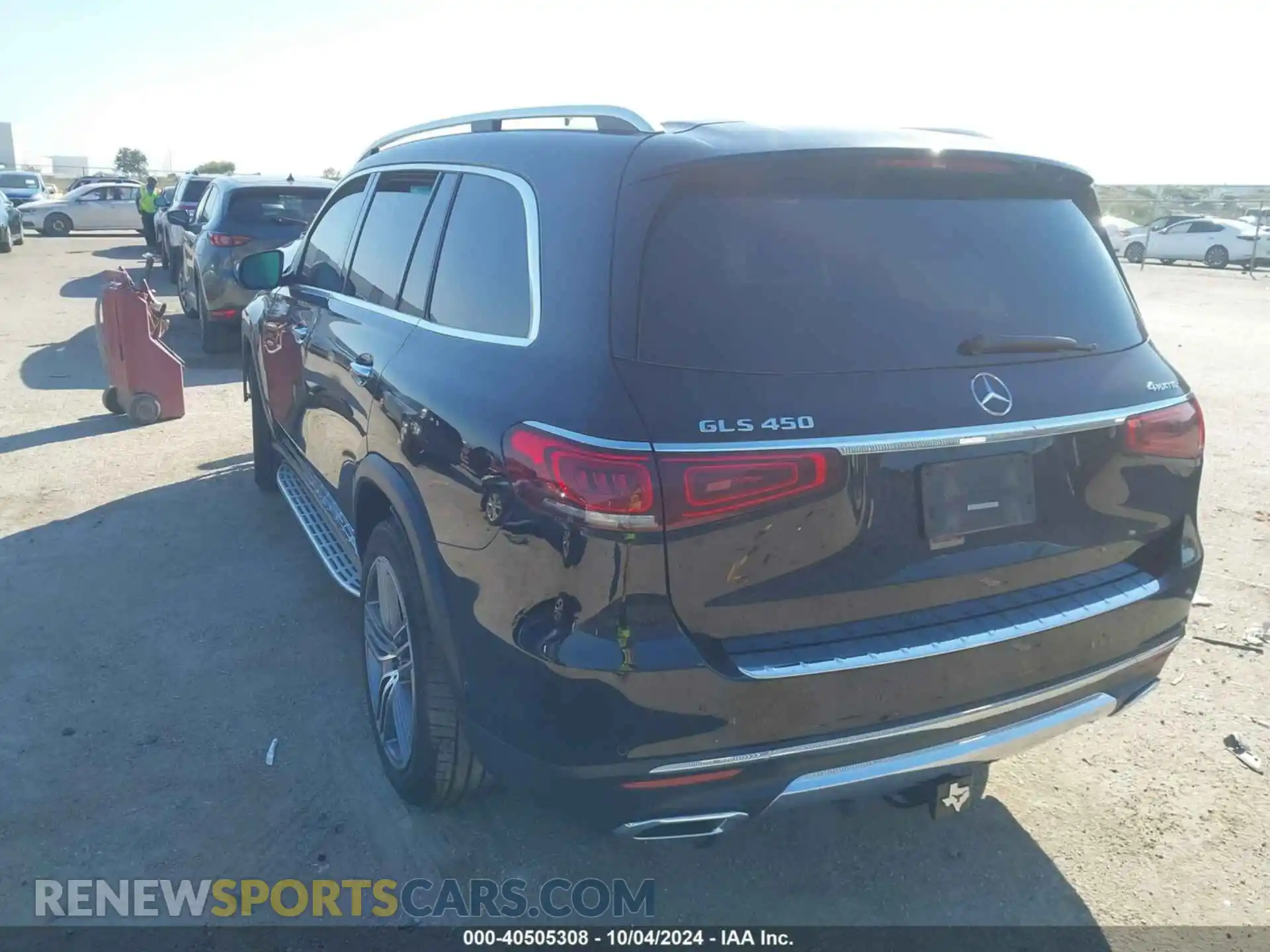 3 Photograph of a damaged car 4JGFF5KE9MA399405 MERCEDES-BENZ GLS 450 2021