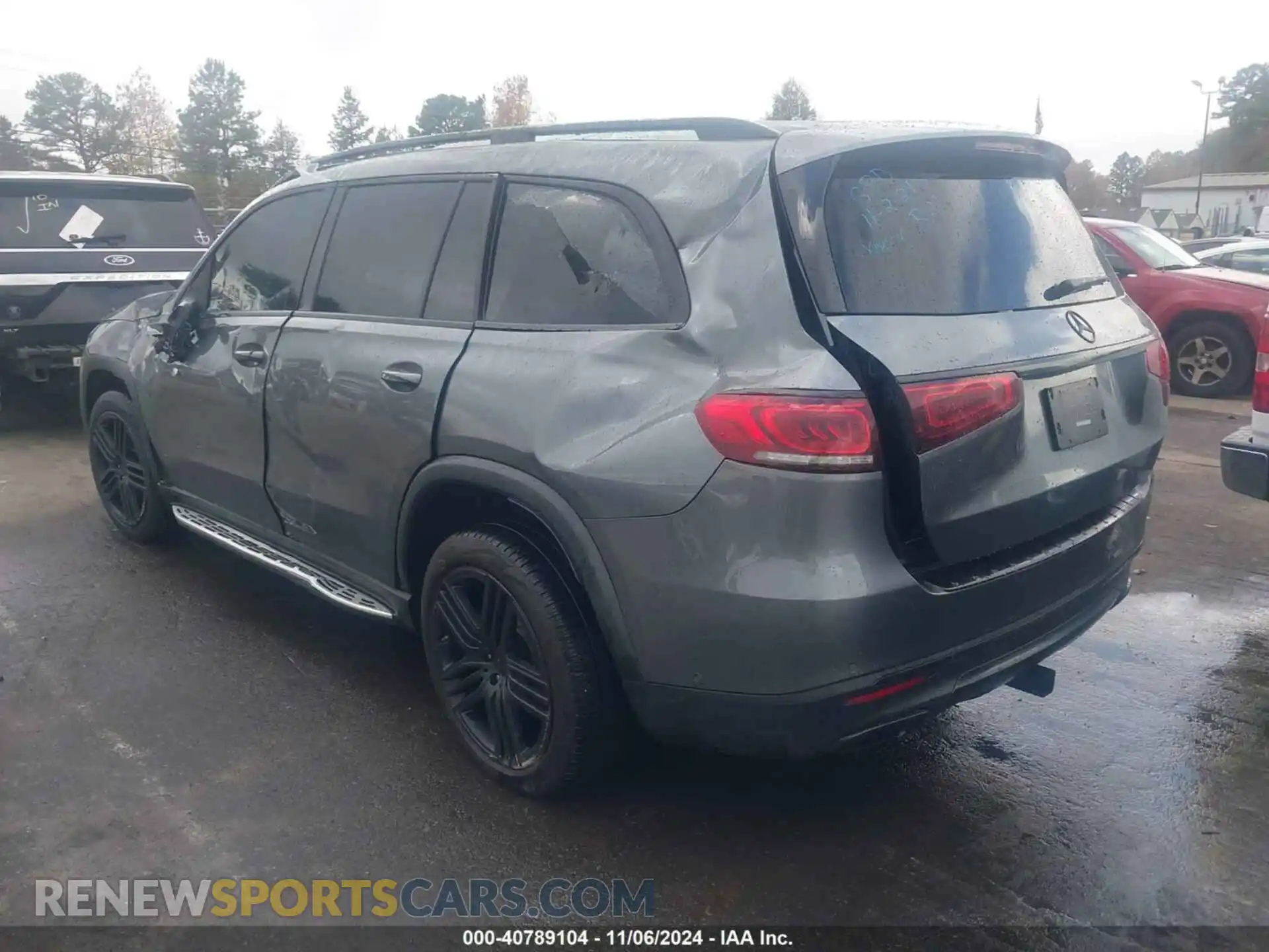 3 Photograph of a damaged car 4JGFF5KE0NA599445 MERCEDES-BENZ GLS 450 2022
